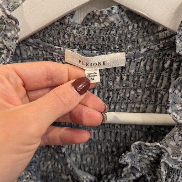 Pleione Gray Patterned Blouse - Picture 5 of 9